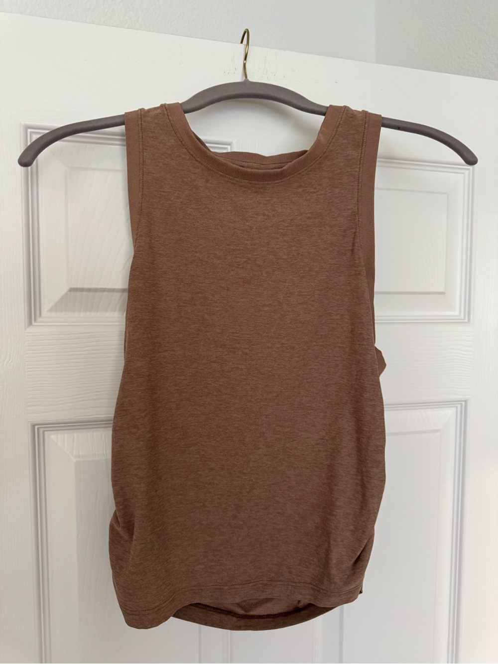 Beyond Yoga Women's Tank Top in Rosey Taupe Heather